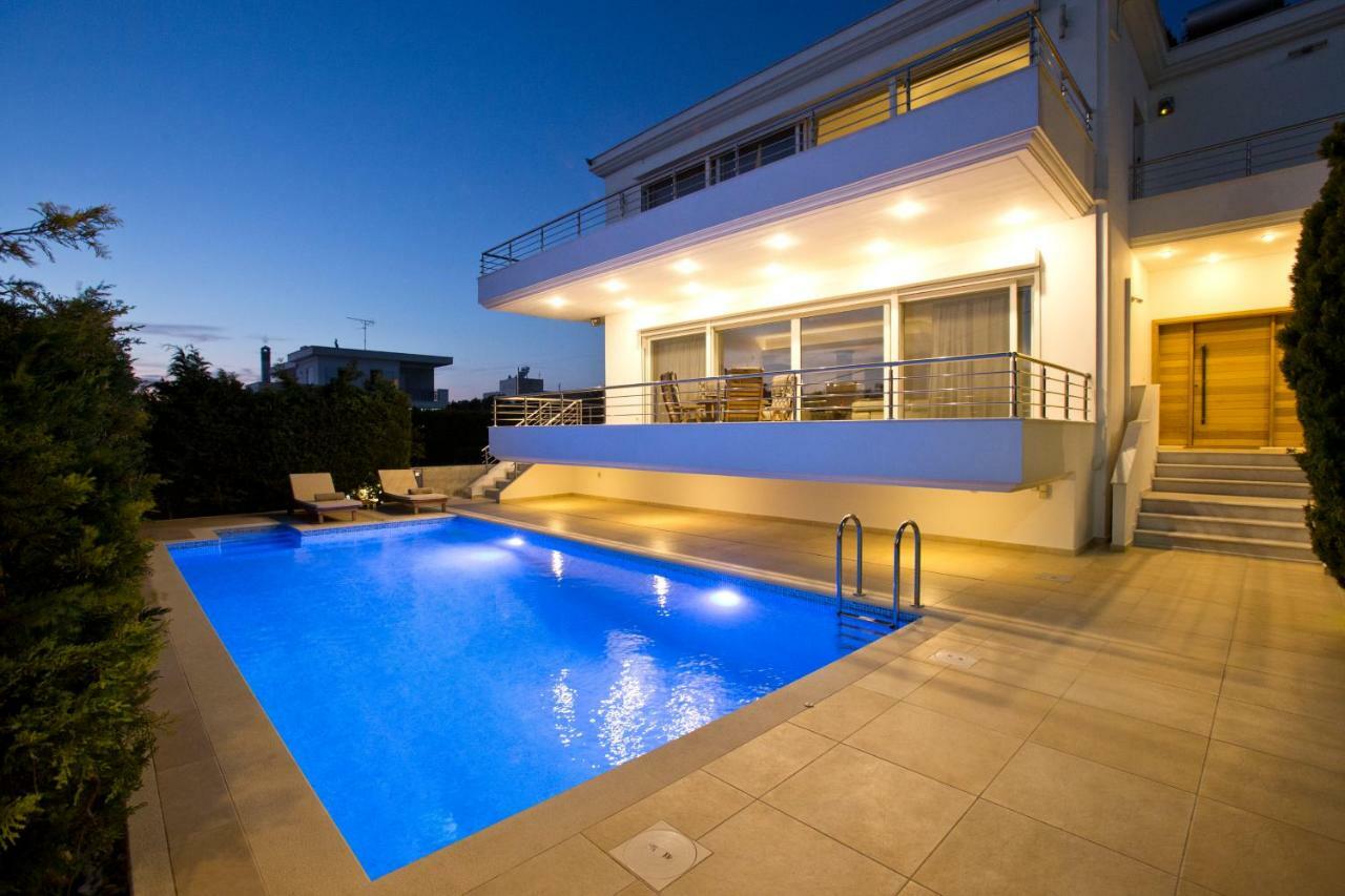 Luxury Villa Loutraki With Private Heated Pool Exterior photo